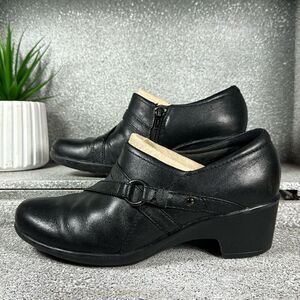 Clarks Genette Arc Womens Black Leather Heeled Loafers Booties Size 6.5